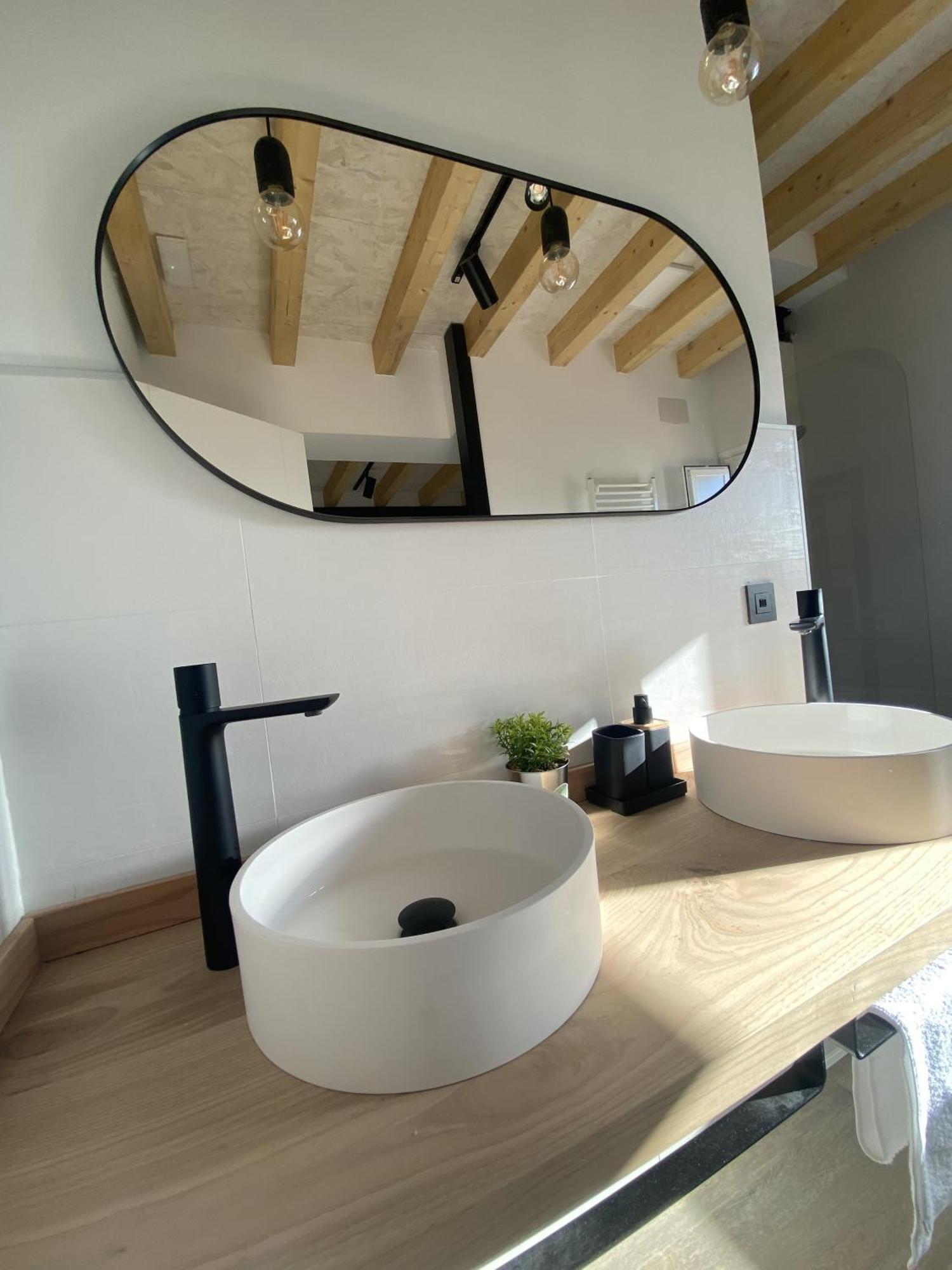La Casa Del Barbero Villa Торелавега Екстериор снимка